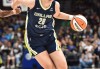 起飞！飞翼第三节曾轰19-0！李月汝前三节9中5砍下15分 正负值+18